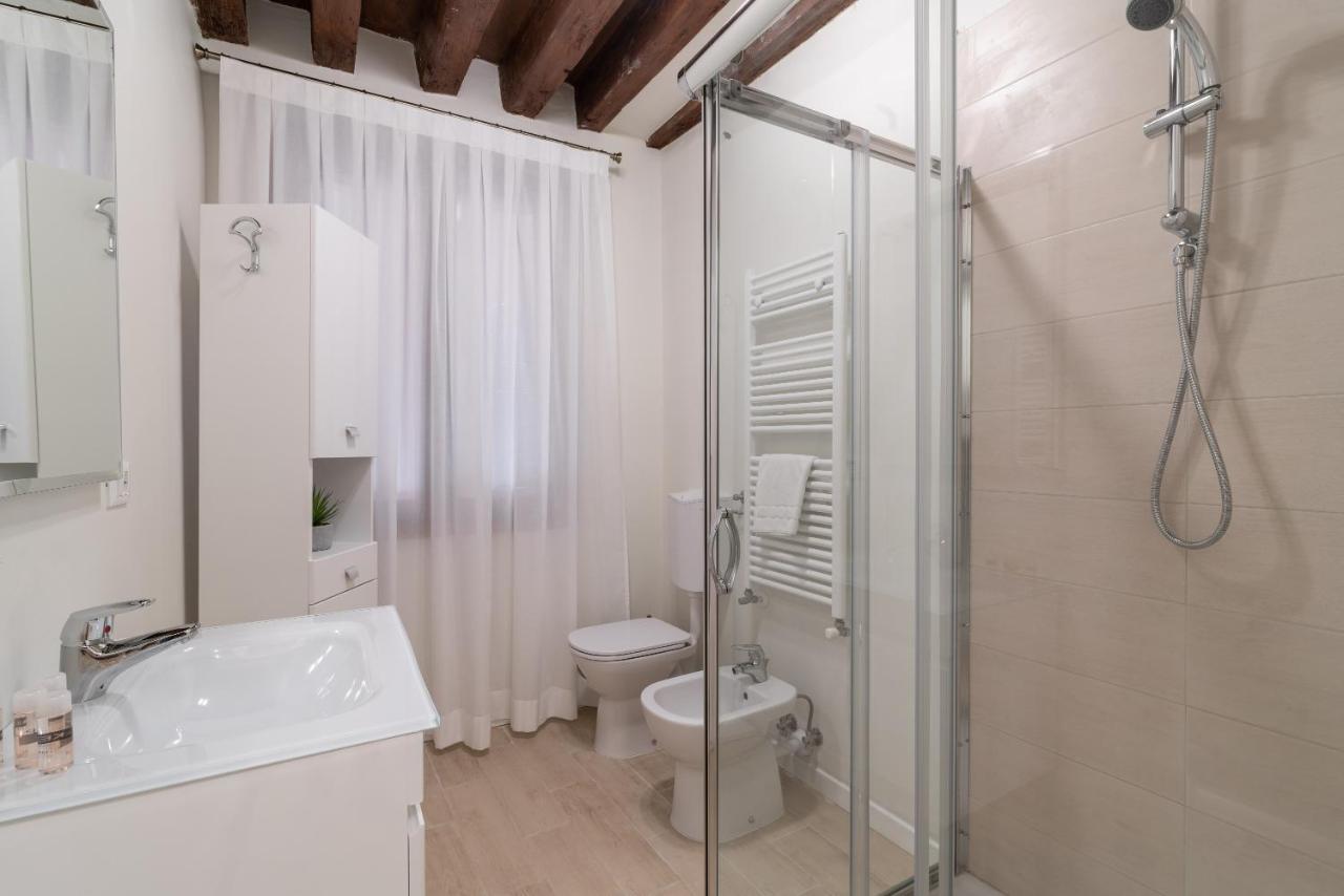 Venice Luxury Apartments Exterior photo